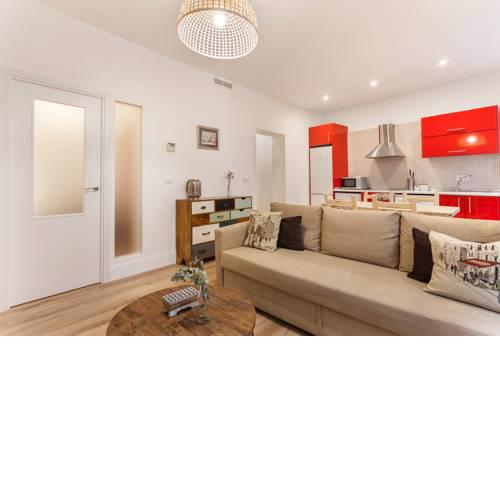 Friendly Rentals Plaza Mayor VII