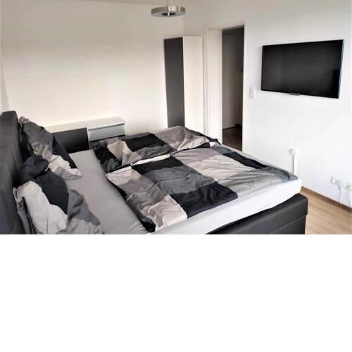 Frisch renovierte Wohnung in Uninähe