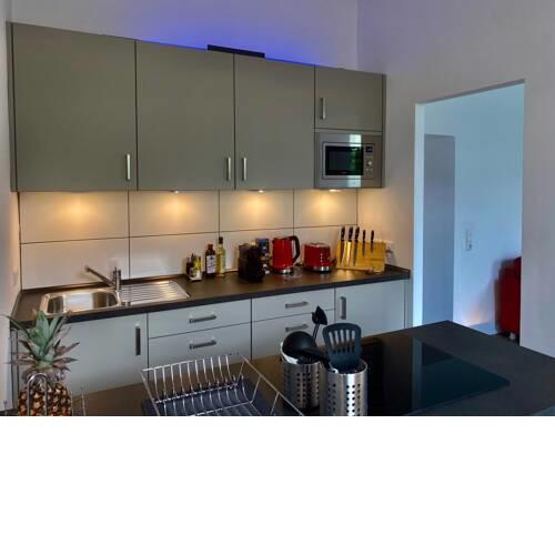 Frisch renoviertes, modernes Apartment in Aachen