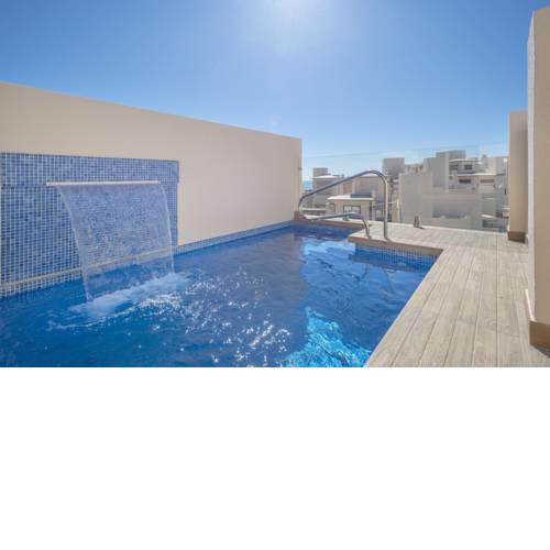 Front Line Sea Penthouse With Private Pool