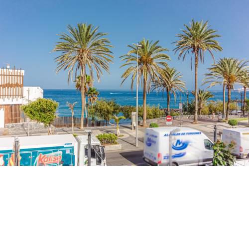 Front of a Beach Las Americas Costa Adeje WI-FI