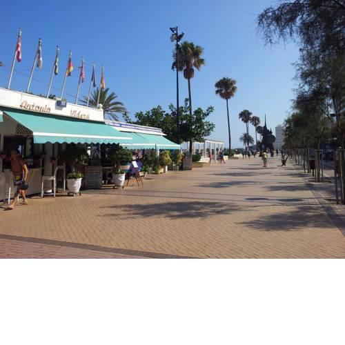 Frontbeach apartment in los Boliches