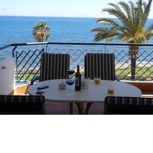 Frontline Beach - Mi Capricho - P. 15, 3B