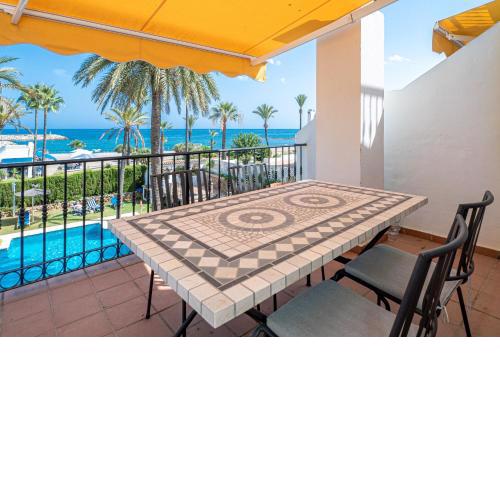 Frontline Beach Apartment Marina Real 5009