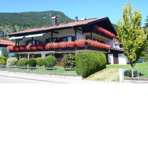 Frühlingshof App 9