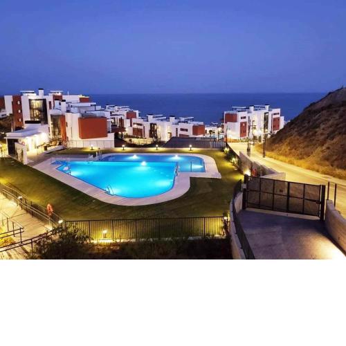 Fuengirola Middel Views