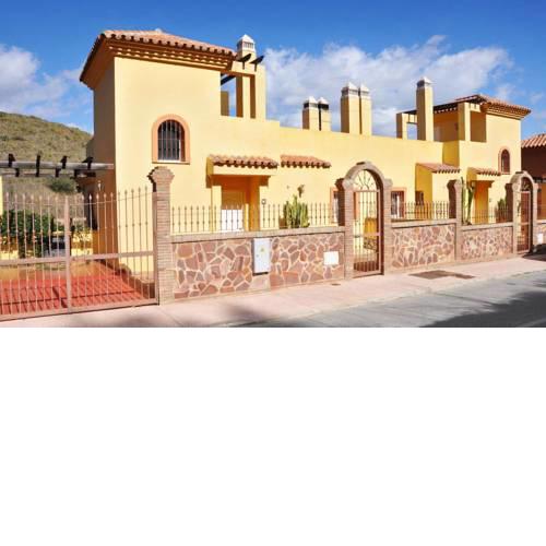 Fuengirola Villa Sleeps 11 Pool Air Con WiFi