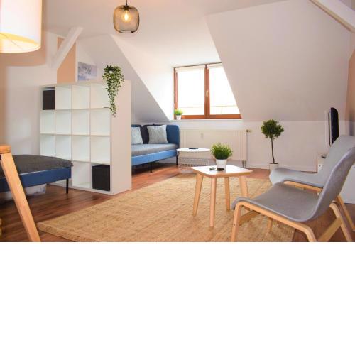 FULL HOUSE Studios - Cappucino Deluxe Apartment