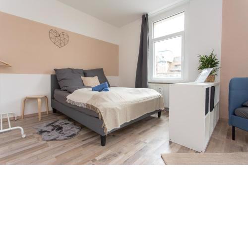 FULL HOUSE Studios - LS Apartment 17 - NTFLX + WiFi