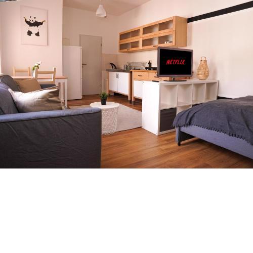 FULL HOUSE Studios - Panda Apartment - NETFLIX + WiFi inkl.