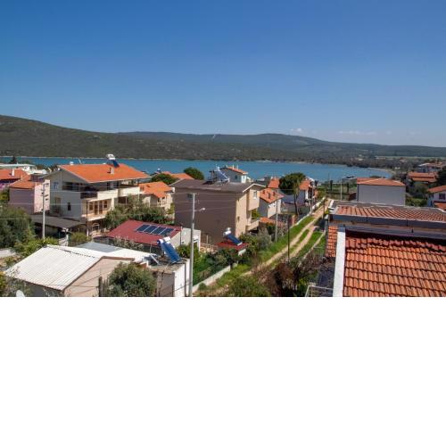 Fully Furnished and Stylish Villa in Izmir