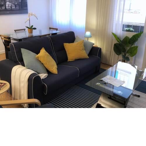 Funcional y Elegante en el centro junto guggenheim By Urban Hosts