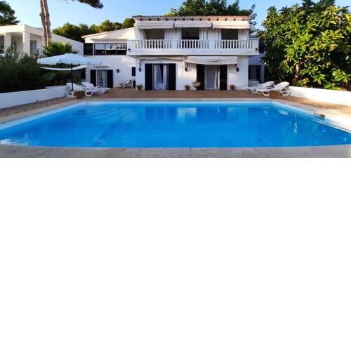 G3 - Chalet con gran porche y piscina privada