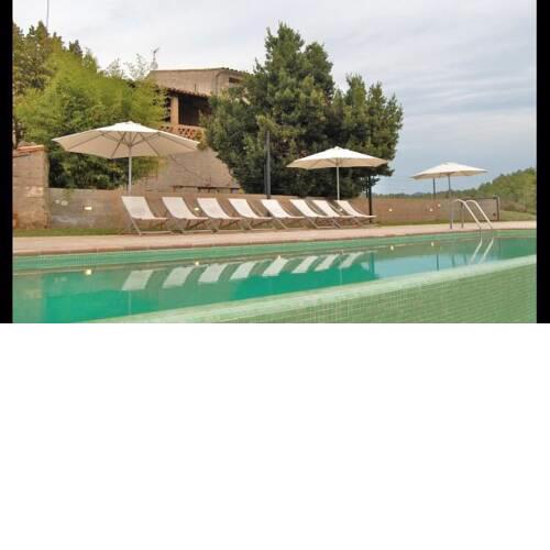 Gaia Villa Sleeps 20 with Pool