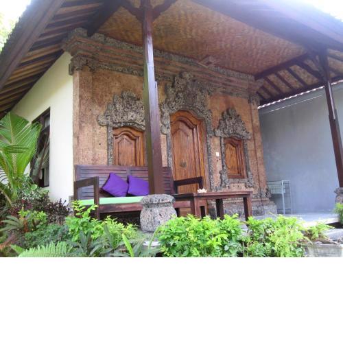 Galang Kangin Bungalows 2