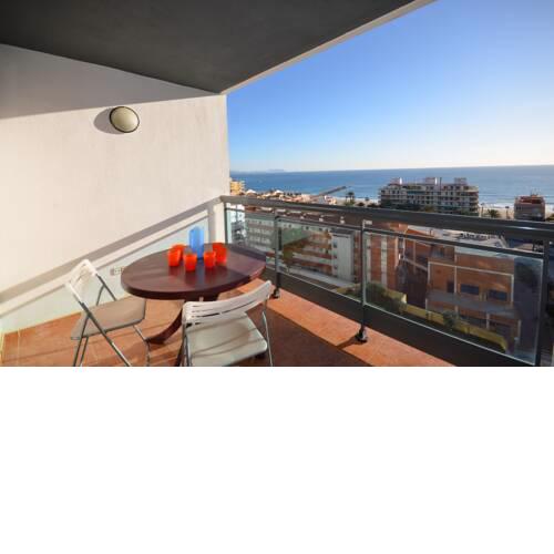 Gallo Rojo ref 230 ap 4 pers, 2 dormitorios, 2 baños, planta 5, aire acondicionado, wifi, secunda linea, piscina, garaje