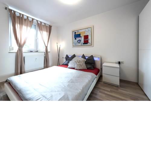 ganzes Appartment, 54 qm, in Filderstadt, nähe Messe und Flughafen Stuttgart