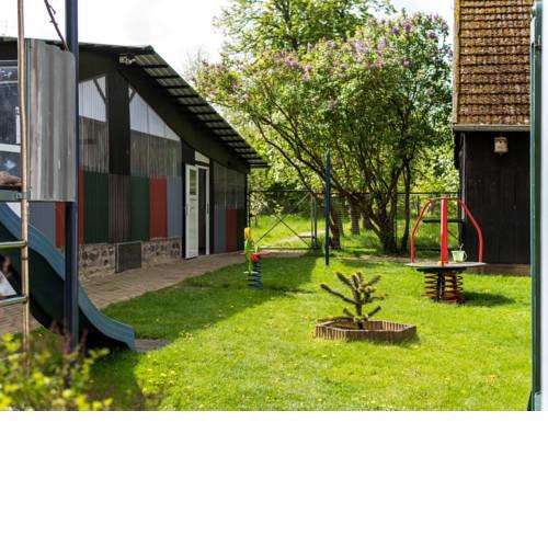 Gartenbungalow 2 rechte Seite