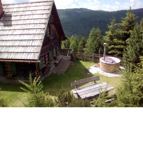 Gastalmhütte am Preber