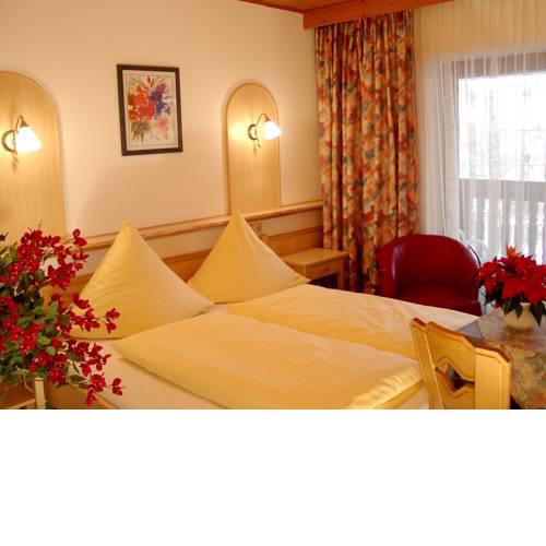 "Blauer Bock" Hotel-Garni - Bed & Breakfast