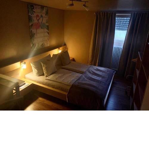 Gästezimmer mit Whirlpool und Sauna