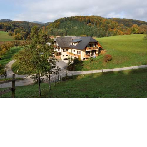 Gasthaus - Gästehaus Schusterbauer