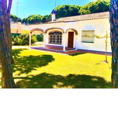 GATU VILLA CARLOTA Chalet individual junto al mar