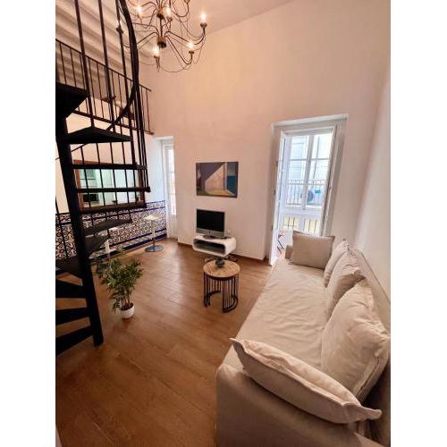 Gatu Villa Rym