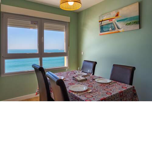 GAVIOTA Family Home