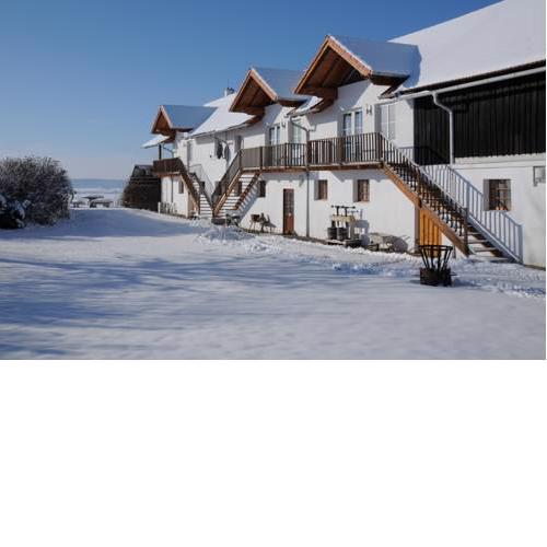 Geinberg Suites & Via Nova Lodges