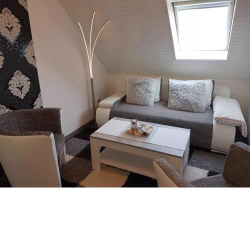 Gelegen zu Büsum - Wohnung Heimathafen mit Garten