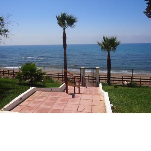 Gem by the beach Calahonda