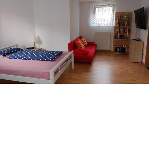 Gemütliche Einliegerwohnung ohne Küche in Hösbach-Rottenberg