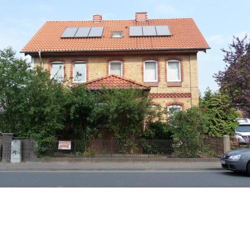 gemütliche sanierte goße  Wohnung