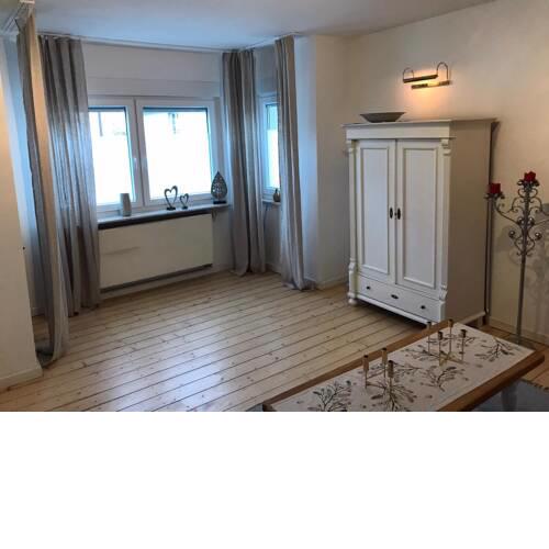 Gemütlicher Altbau! Ferien-und Monteurwohnung