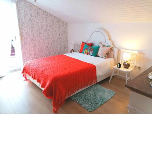 Gemütliches Zimmer mit Bad