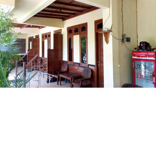 gery watukarung surfcamp
