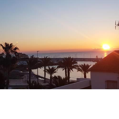Gestionar Exclusive and luxurious 3 bed apartment on the beach front