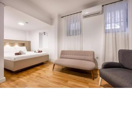 Get Spoiled In This Urban Studio