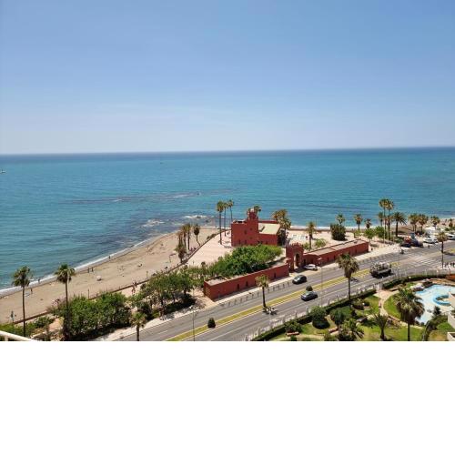 G&G Benalbeach Bil Bil Views