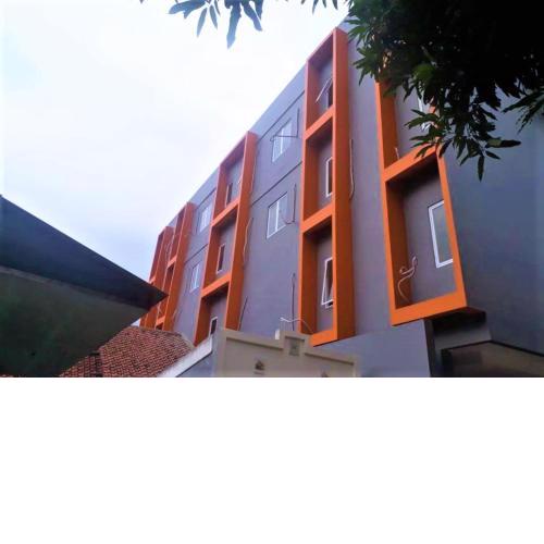 Giant Kost