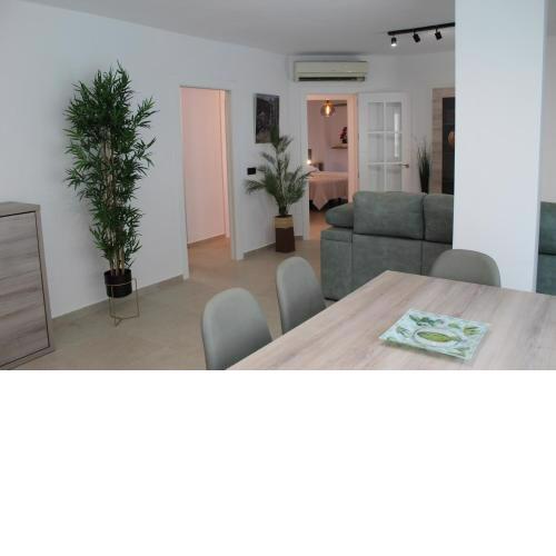 Gibralfaro Family Apartamento