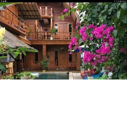 Gili T Sugar Shack