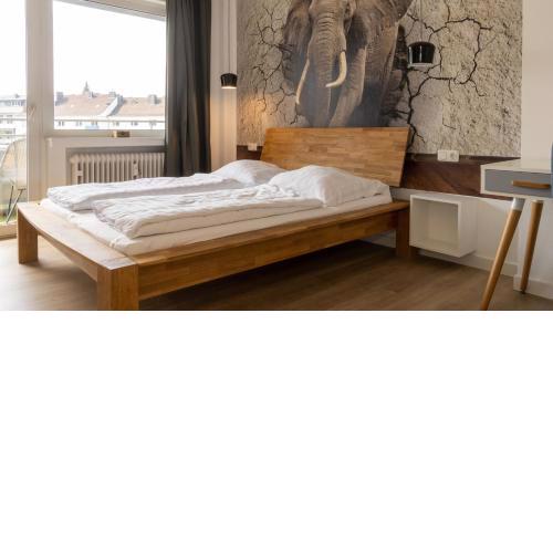 Ginius Homes - Old Indian elephant Apartment