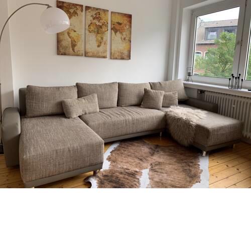 Ginius Homes- train station wood style apartment