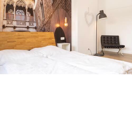 Ginius Homes: Oriental city room