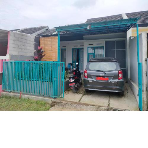 Giri Home & Travel