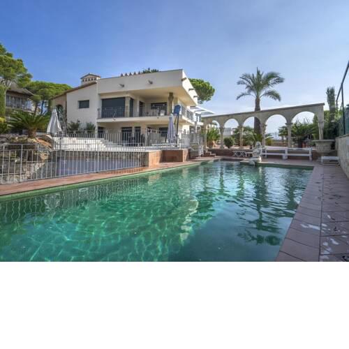 Girorooms travel villa puigmal a platja d'aro