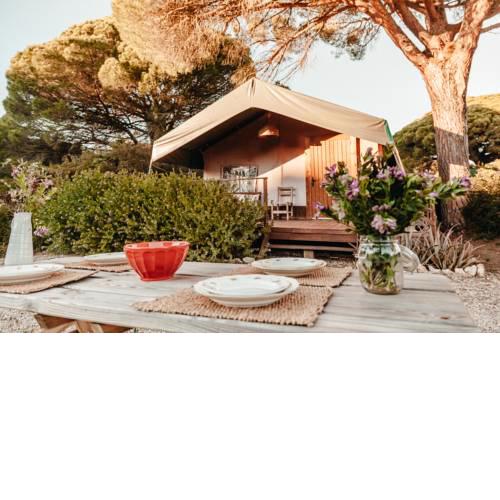 Glamping Jabalina Country tents
