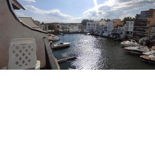 Gloria Crespo Port Banyuls vista al canal